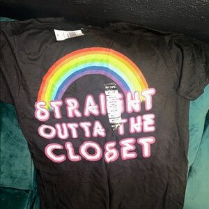 Hot Topic Black  Short Sleeve Tee with Bold Graphic